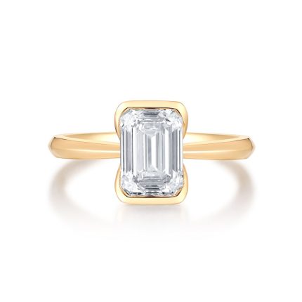 TJR085 EMERALD SOLITAIRE HALF MOON RING